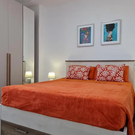 Apartment Yumboflat Two Bedroom